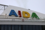 Der bunte Schriftzug AIDA