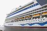 Das Schiff auf dem Weg nach Emden
