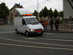 Sperrfahrzeug am Ende des Radrennen.
